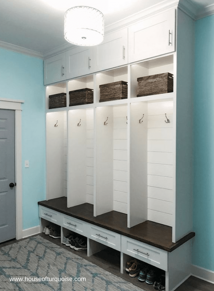 Open locker cubbie design in a mudroom | Innovate Home Org