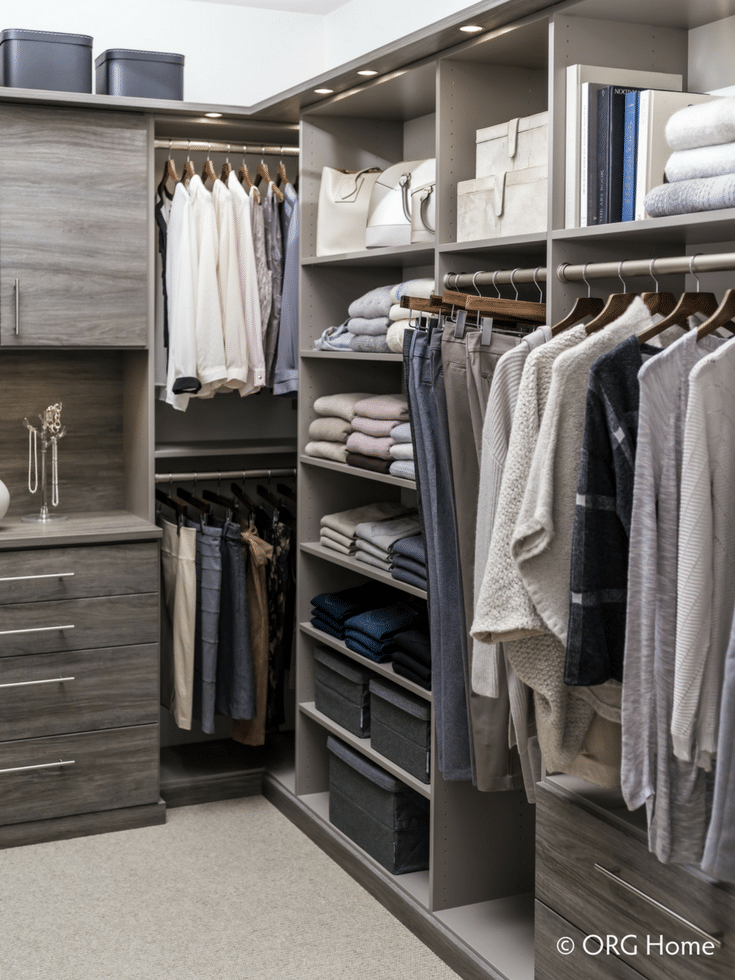 Efficient Walk In Closet | Innovate Home Org | #NewHomesColumbus #WalkInCloset #ClosetDesign #EfficientCloset