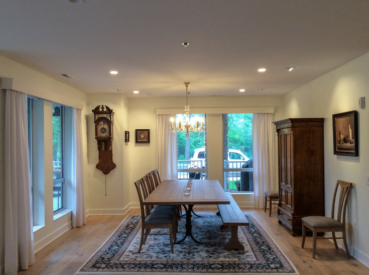 Hand made sculpture table in dinning room | Innovate Home Org | #DinningRoom #HandmadeTable #EmptyNester