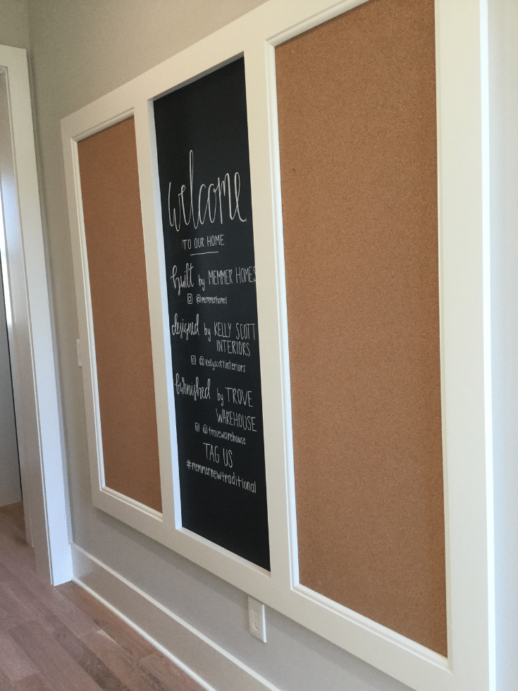 Chalkboard and corkboard in a mudroom entryway in Plain City ohio | Innovate Home Org | #Chalkboard #DailyTask #MudrromAccessories #EntrywayAccessories