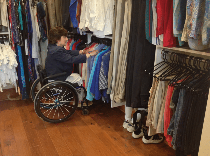 Wall hung walk in closet for wheelchair columbus ohio | Innovate Home Org | #WallHung #ClosetStorage #WheelchairCloset #ClosetDesign