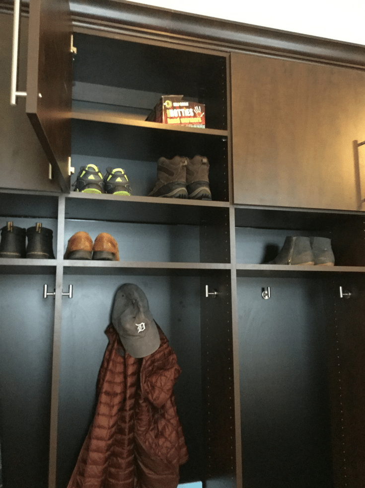 Seattle Custom Entryway Storage & Mudroom Lockers