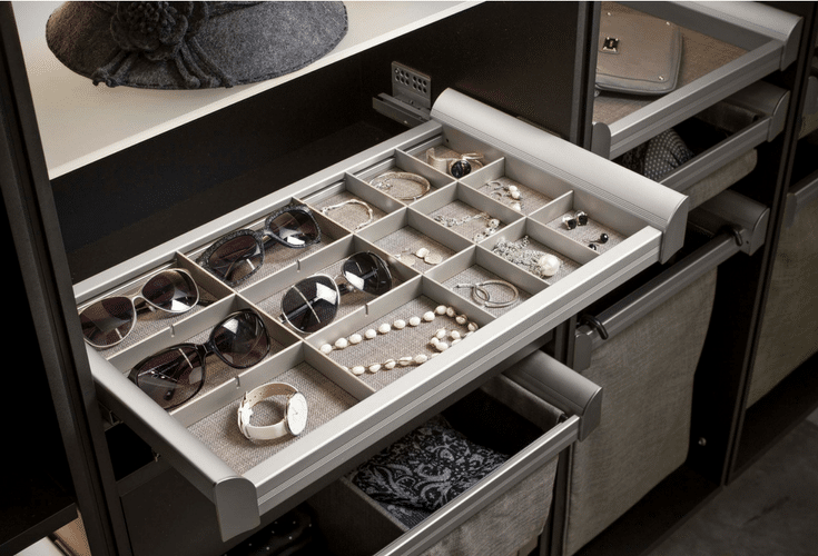 Jewelry drawer tray Upper Arlington Ohio closet | Innovate Home Org | #JewelryDrawer #CustomCloset #ColumbusCloset 