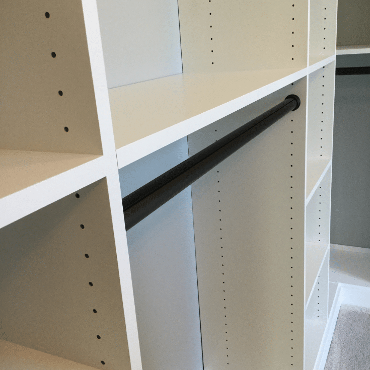 Adjustable closet system in Dublin ohio | Innovate Home Org | Dublin, Ohio | #AdjustableCloset #ClosetSystems #ClosetOrgnization #DublinCustomClosets