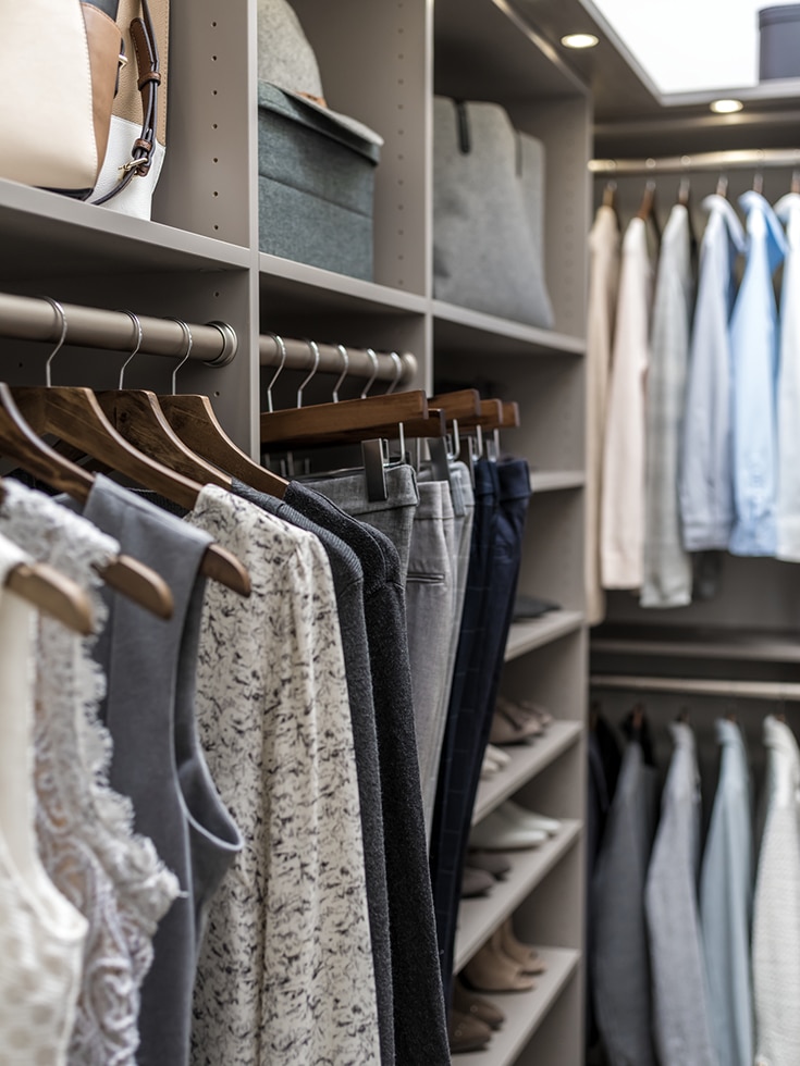 using shelving and hanging for an efficient closet corner design | Innovate Building Solutions | Innovate Home Org | Columbus, OH | #ClosetStorage #HangingStorage #WalkInCloset