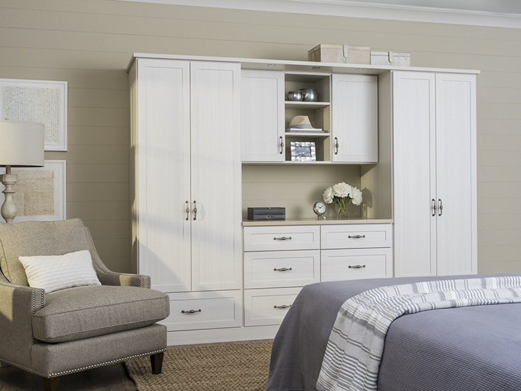 Custom wardrobe closet Dublin Ohio | Innovate Home Org | #CustoemWardobe #DublnClosets #HomeOrganization #Wardobe