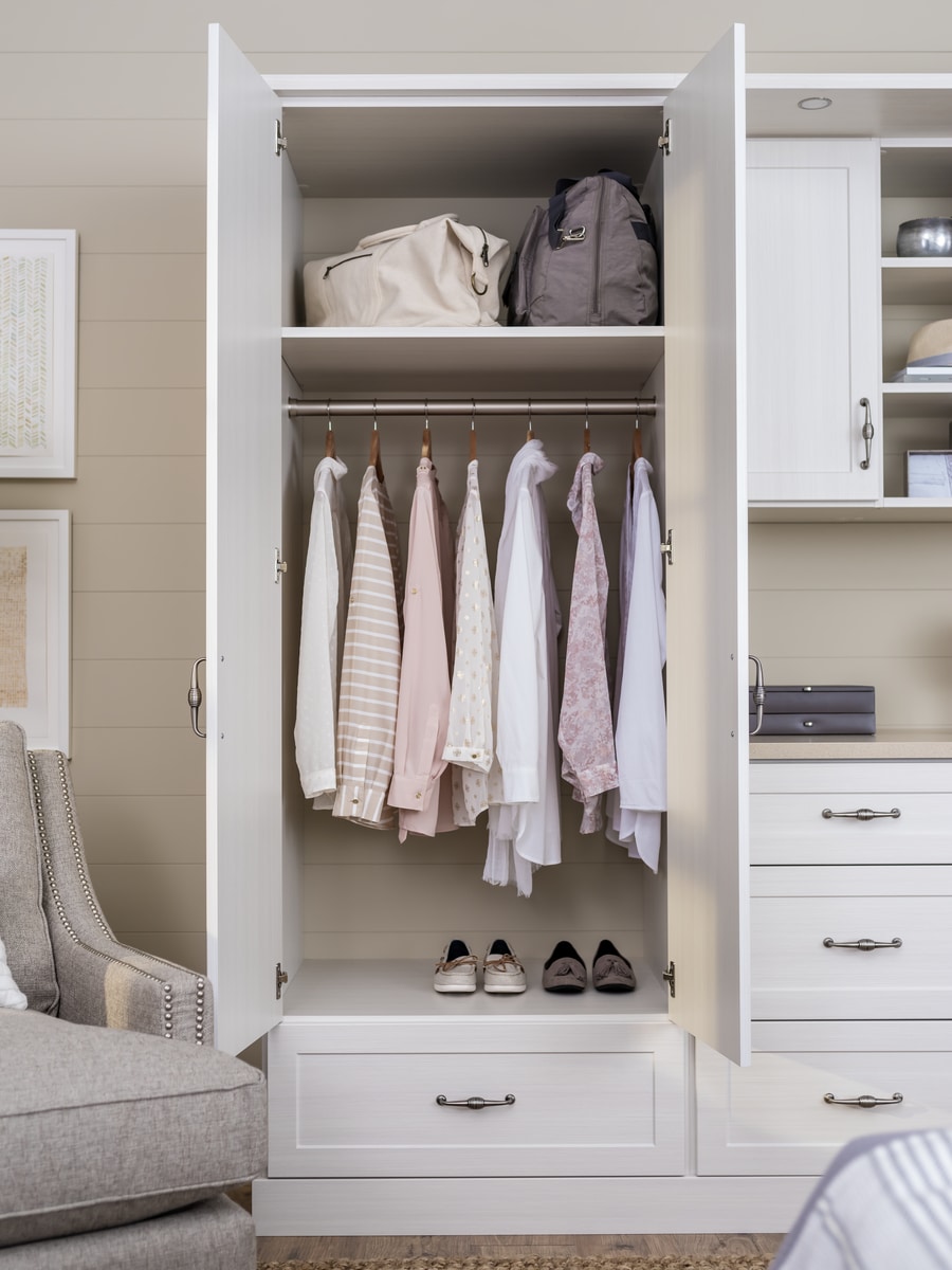 brushed nickel wardrobe robe in a downtown columbus custom closet | Innovate Home Org | #BrushedNickel #Wardrobe #DowntownColumbus
