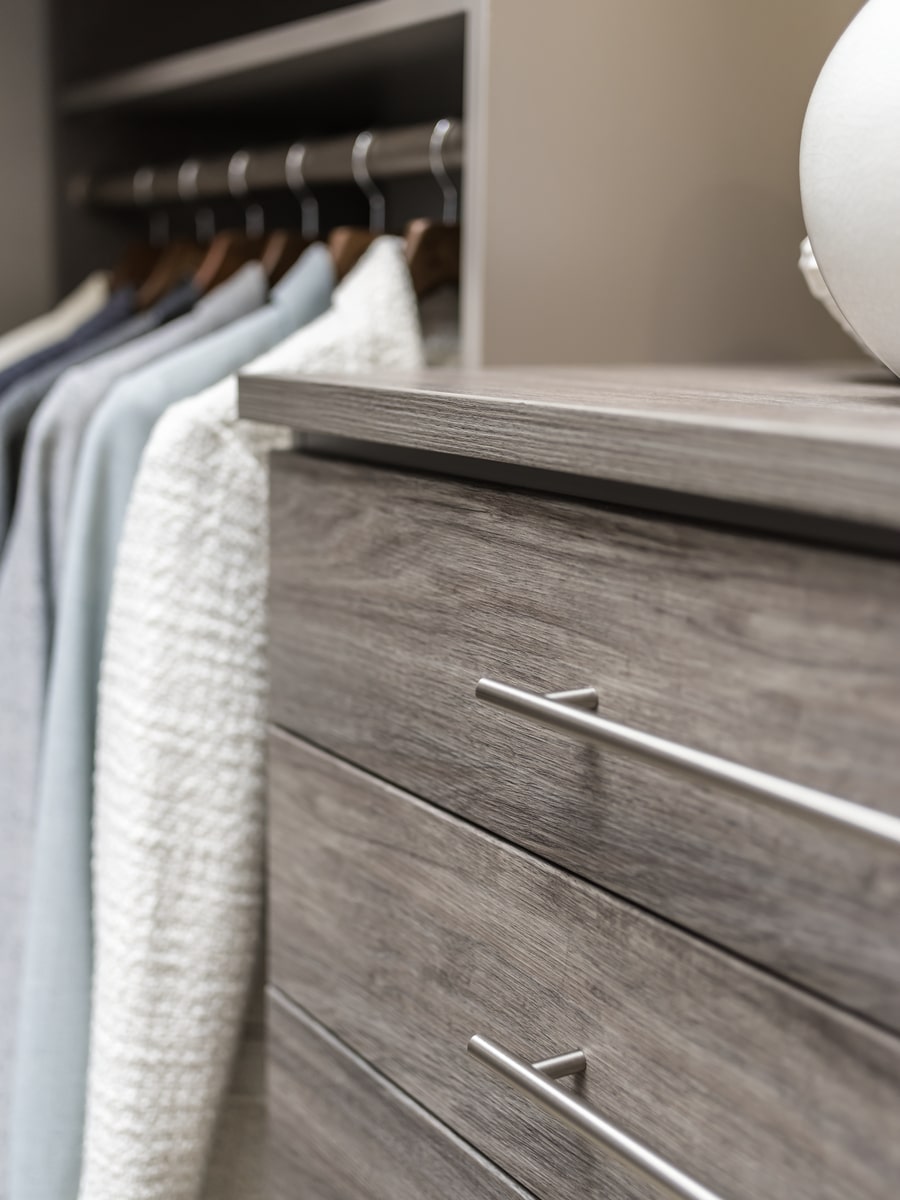 close up laminate drawer front in a closet Columbus ohio | Innovate Home Org | #ClosetStorage #ColumbusCloset #DrawerFronts