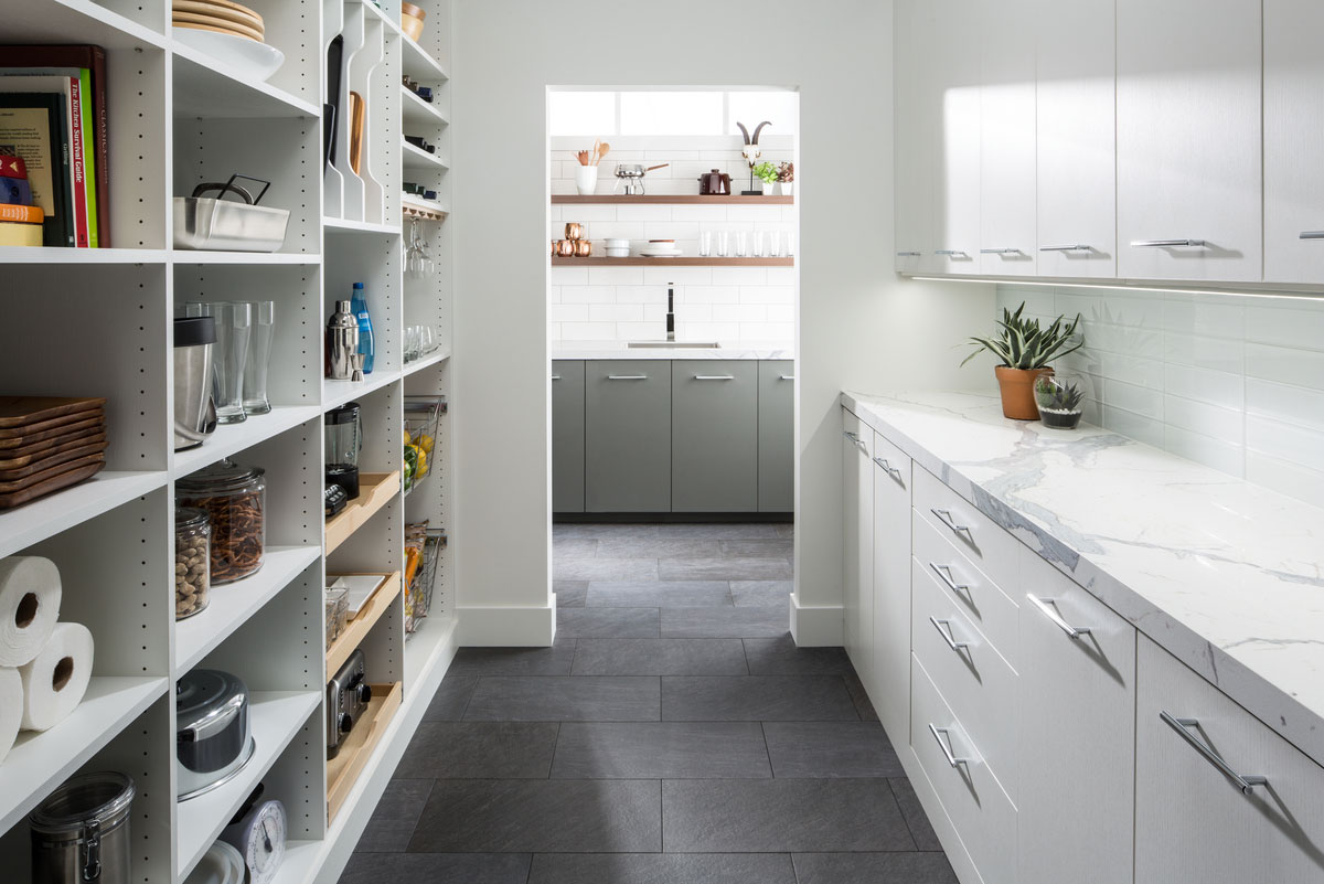 Custom Pantry Storage & Organization