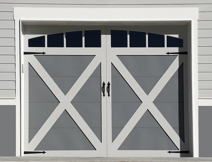 Design flaw 6 carriage style residential garage doors | Innovate Home Org | Innovate Building Solutions | #GarageDoor #CarriageStyleDoor #ColumbusGarages