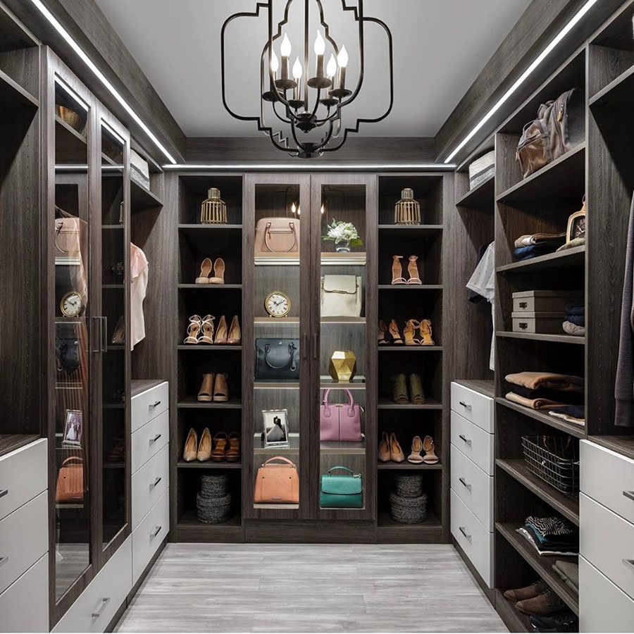 Closet Envy credit Organizers Direct Custom Closet | Innovate Home Org | #CustomCloset #OrganizationSystems #WalkInCloset