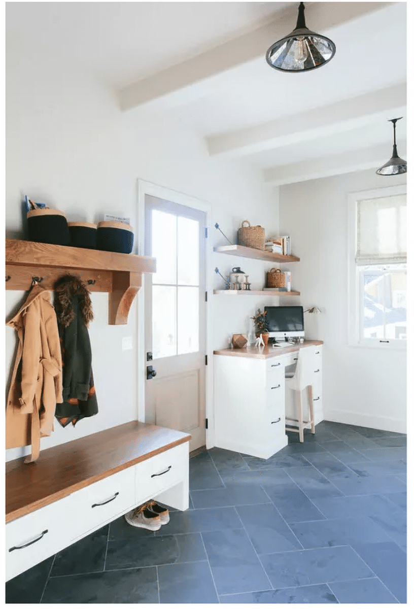How to Compare Wood and Laminate Custom Mudroom Systems -– Innovate ...