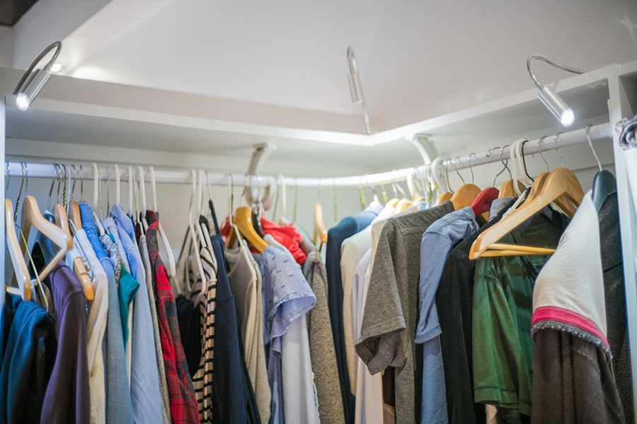 Corner closet hanging rod sale