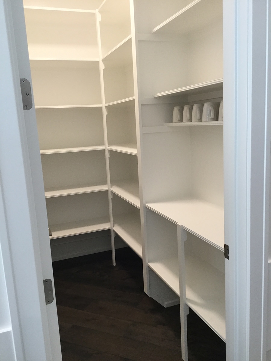 Tip 1 unadjustable pantry shelves Columbus Parade of Homes  | Innovate Home Org | #CustomStorage #ClosetOrganization #AdjustableShelves  #PantryStorage