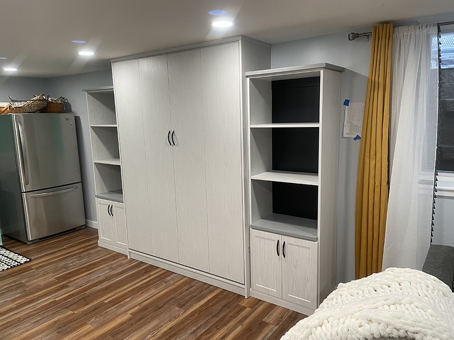 Reason 2 vertical murphy bed adds volume to this Columbus Westerville basement | Innovate Home Org | Columbus, OH #downtowncolumbus #VerticalMurphyBed #WallBed #Guestroom #Studio