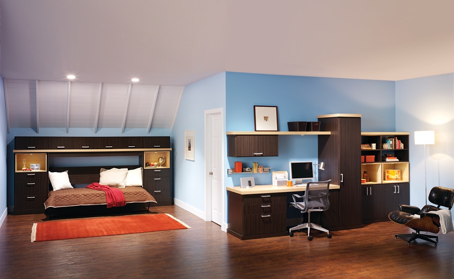 Fact 2 horizontal murphy bed in dormer ceilings in Westerville ohio | Innovate Home Org #HorizontalMurphyBed #MurphyBed #SavingSpace