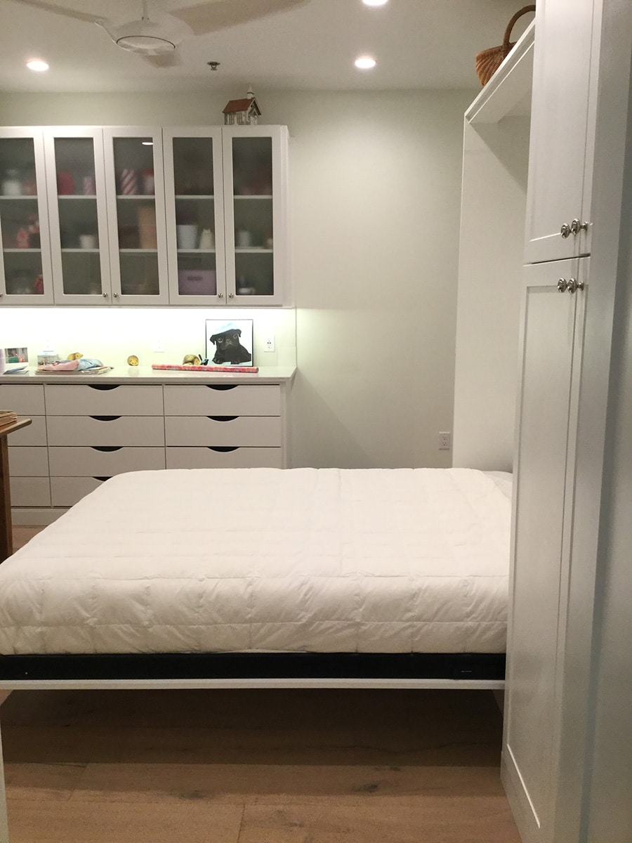 Fact 5 vertical murphy beds are simplest to fix Dublin ohio | Innovate Home Org #MurphyBed #VerticalMurphyBed #ColumbusApartment