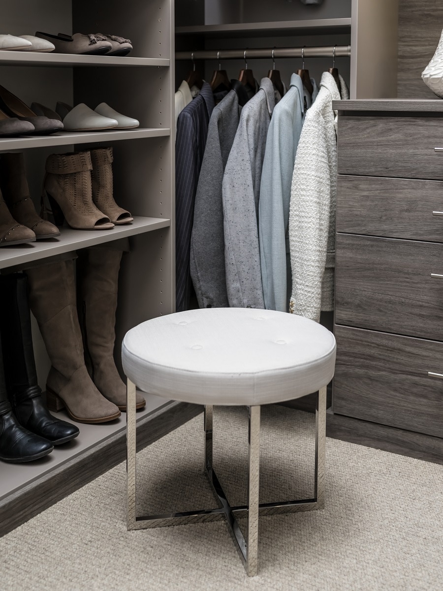 Feature 4 stool to take off shoes in an age in place columbus closet | Innovate Home Org #ClosetAccessories #Remodel #3DClosetDesign