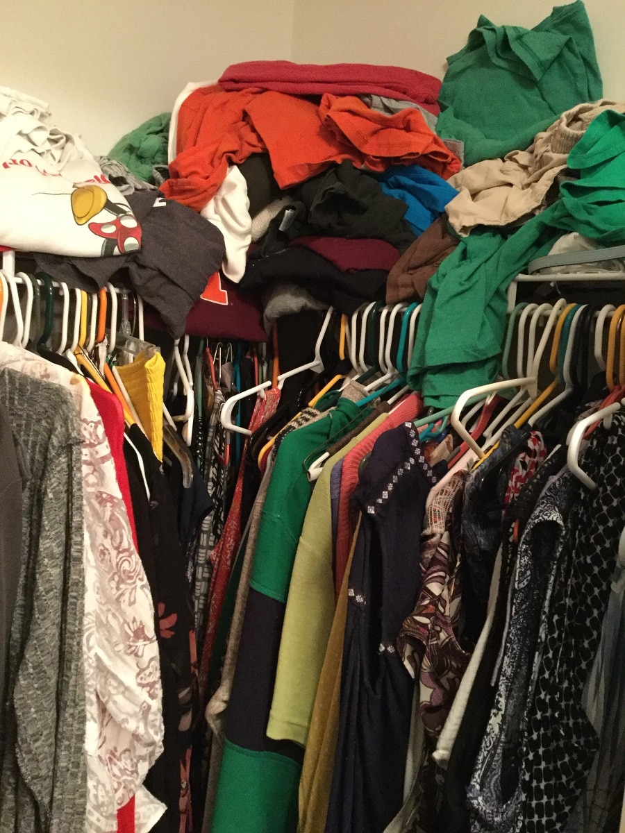 Question 1 messy closet with 12 inch wire shelving columbus, Oh | Innovate Home Org #ClosetOrganization #CustomClosetOrganization #MessyClosetFix