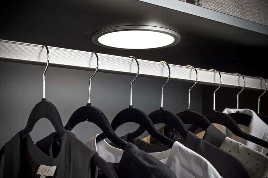 Trick 11 slimline black felt hangers upper arlington closet | Innovate Home Org | Custom Closet Storage | Organization Tips | Storage Shelving