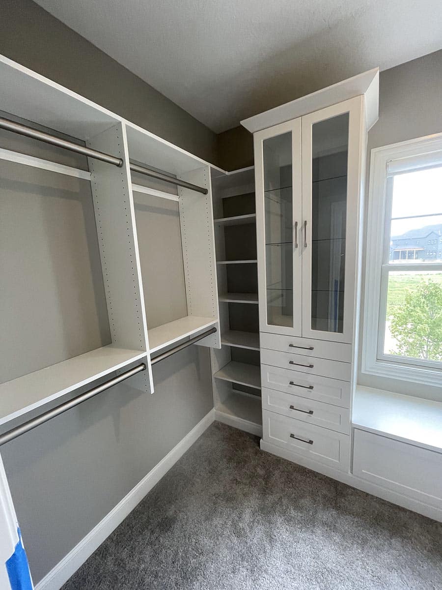 Expectation 4 efficient closet system height | Innovate Home Org | Storage Solutions | Custom Storage Options | Columbus Ohio Walk In Closet Storage