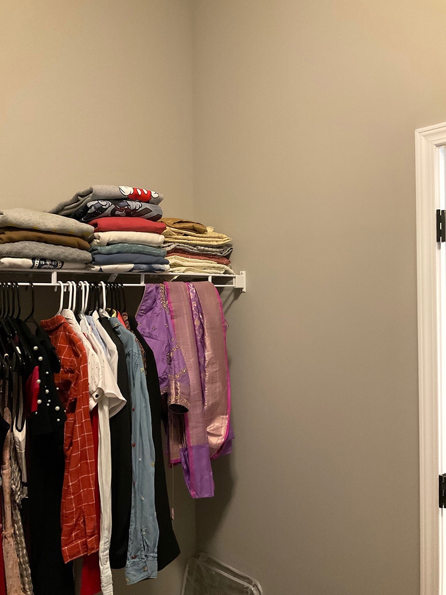 Section 3 Tip 2 dead space with wire closet set for long hang clothes - Innovate Home Org, Custom Closet Storage Help, Avoiding Dead Space, Closet Design Ideas, Home Storage Concept Ideas