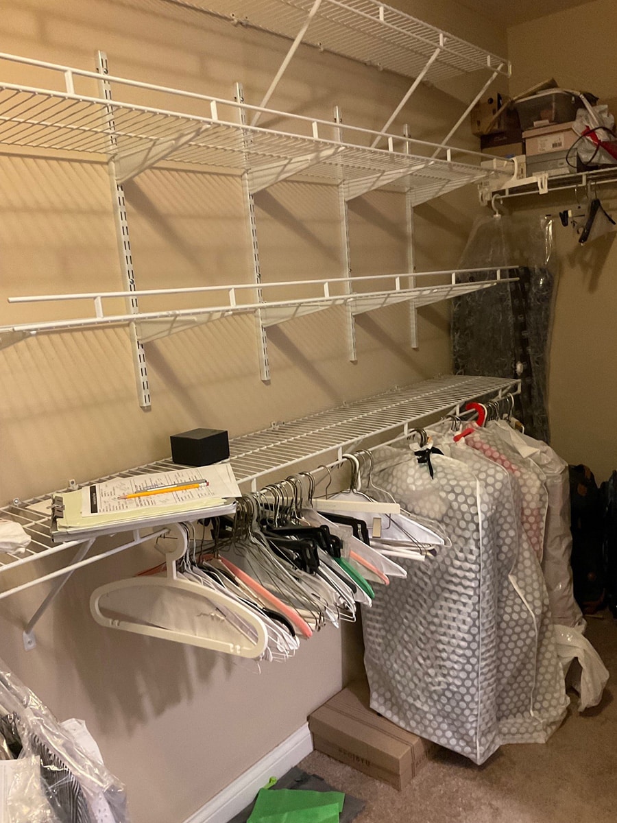 Overused feature 2 wire shelving before - Innovate Home Org, Cheap Closet Storage, Custom Closet Designs, Closet Shelving Ideas, Walk In Closet Needs