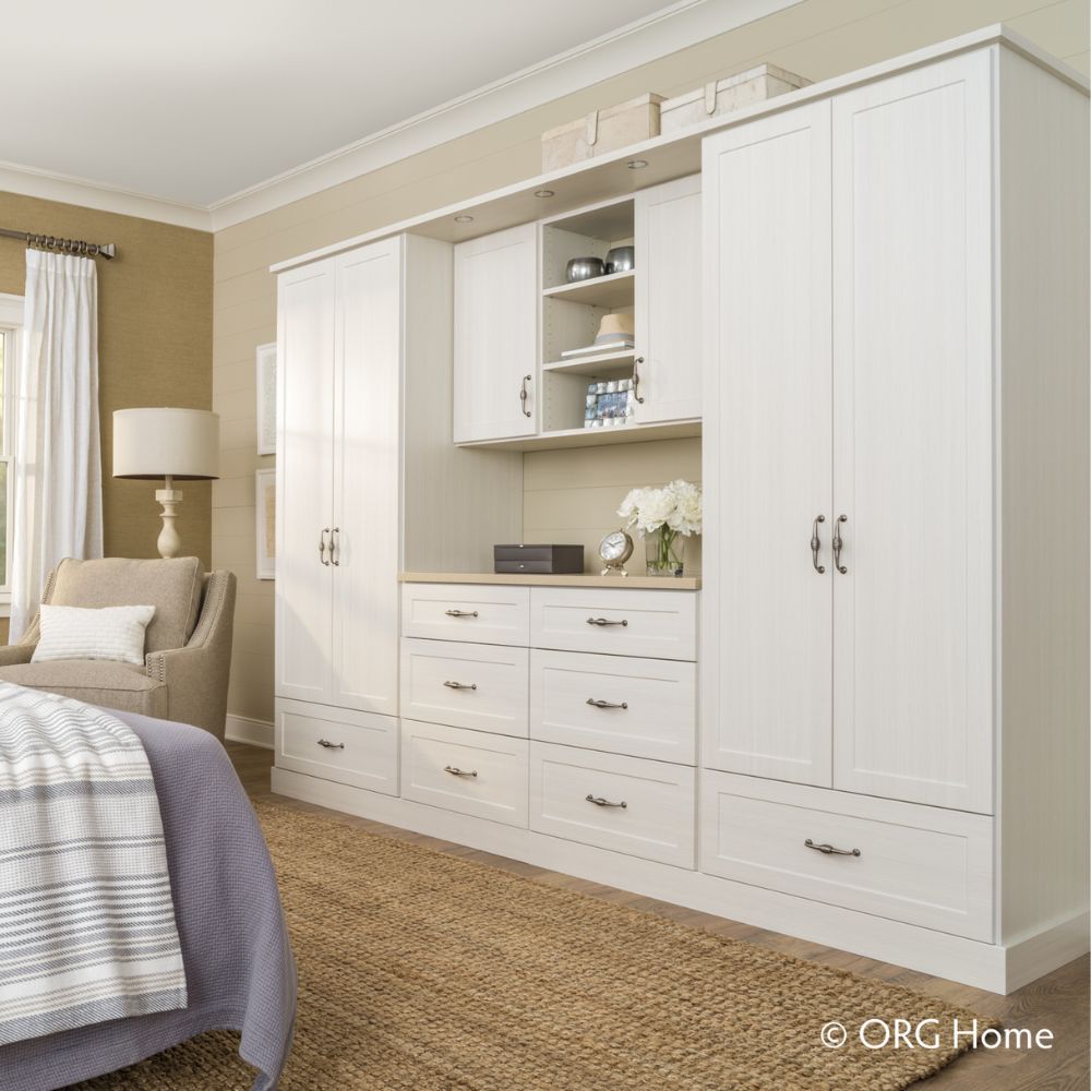 Wardrobe custom closet system in Upper Arlington ohio